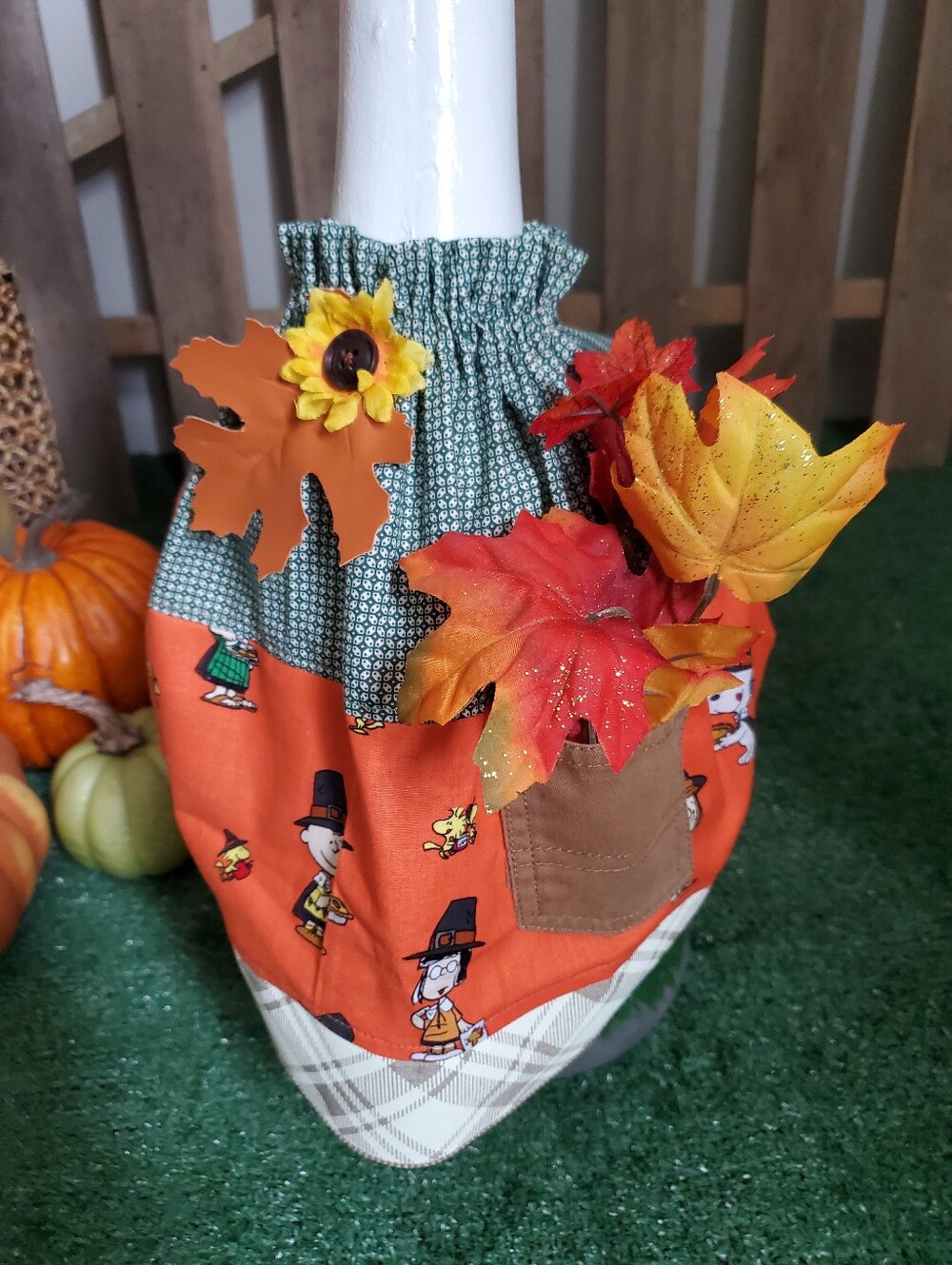 23" Porch Goose Dress Fall Snoopy - Picture 6 of 10